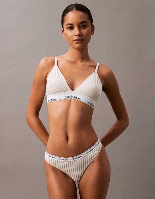 Calvin Klein: Eleganza Senza Tempo e Innovazione Contemporanea